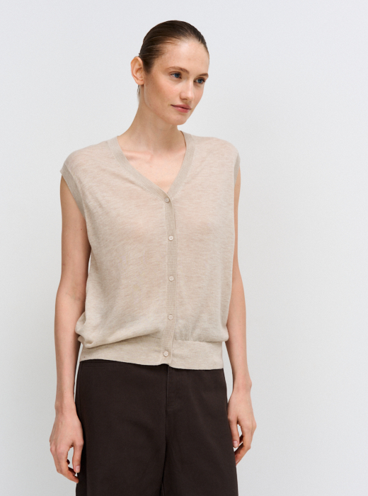 Безымянный кадр6896